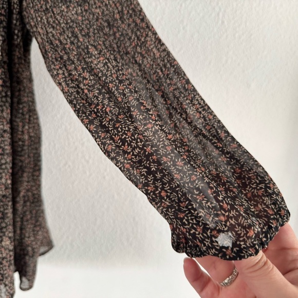 DR2 Ditsy Floral NEW Tunic Blouse 1X Bell Sleeve Coquette Boho Chic Top Festival - Picture 5 of 11